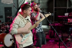 1B96A5F4-C46E-4F71-8D33-69B92250571C