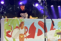 D0E12699-D2B1-4027-ABE1-3024AF15A8EF